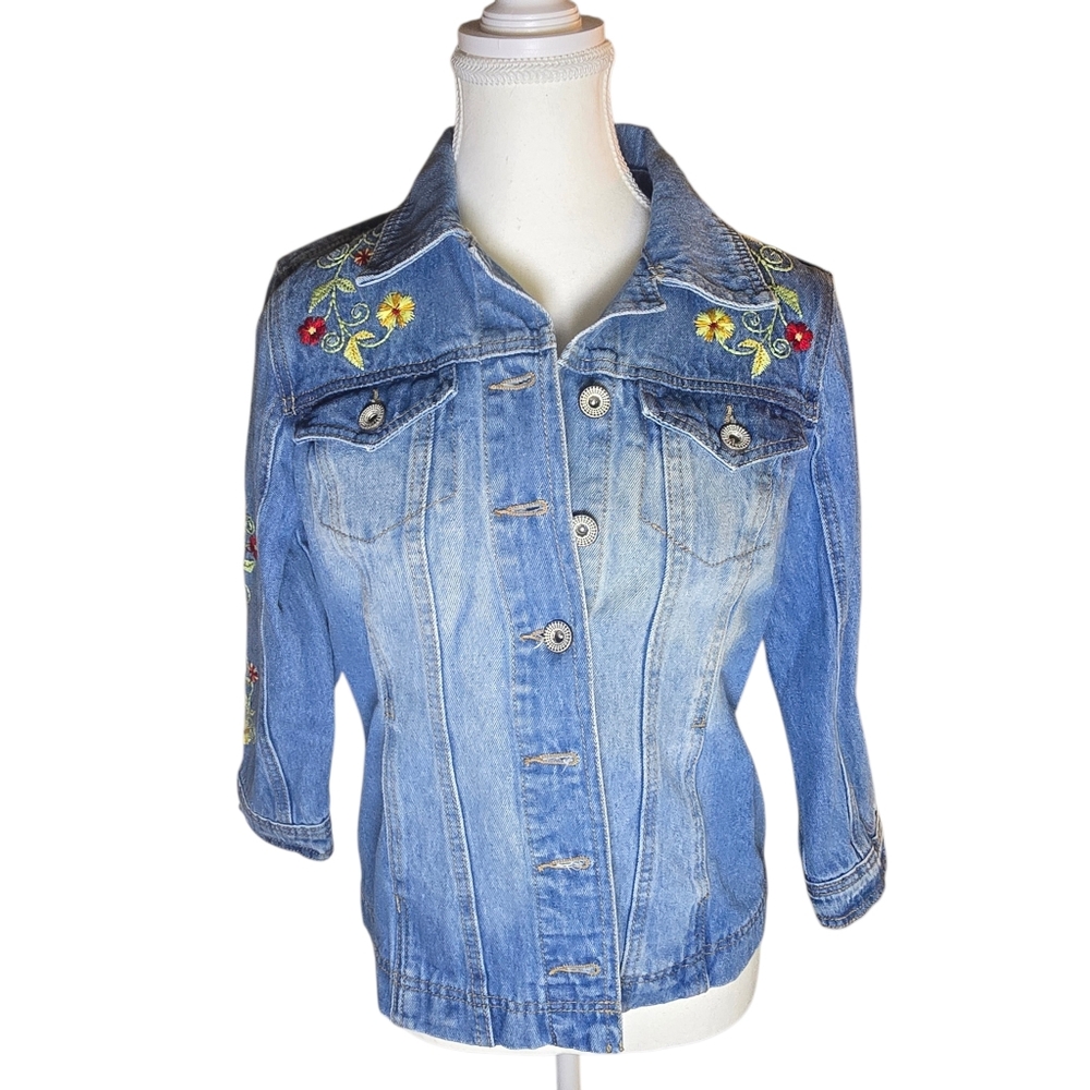 NWT Vintage Live A Little Western Denim Jacket Floral Embroidery Size Small
